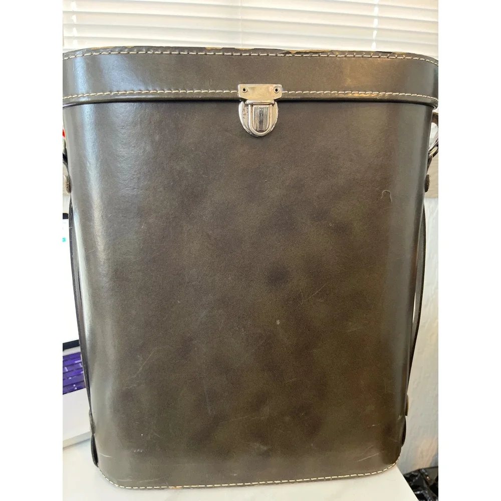 Vintage Leather wine bottle Case‎ Storage Box with Clasp